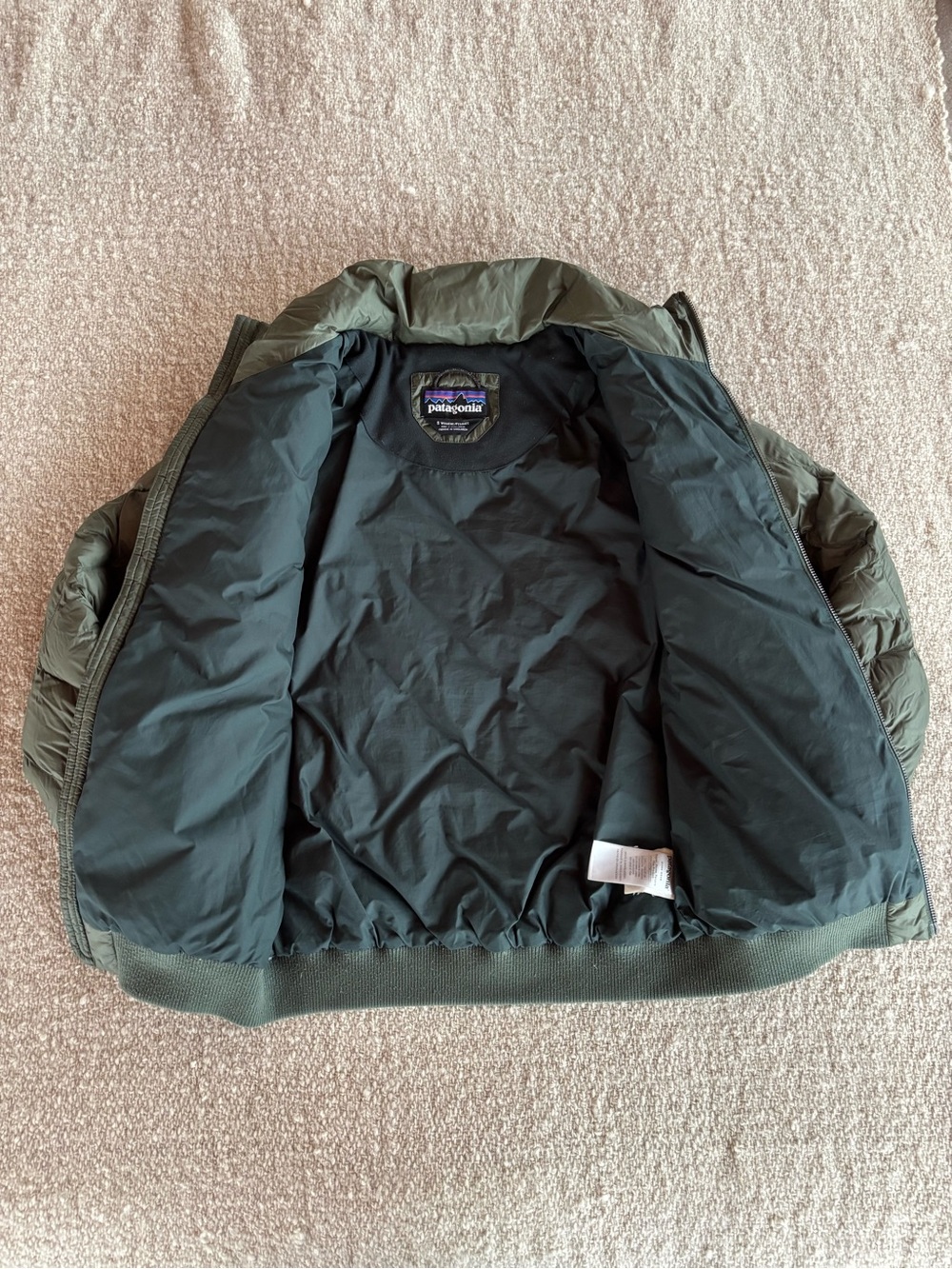 Patagonia Down Bomber Jacket - Picture 3 of 8
